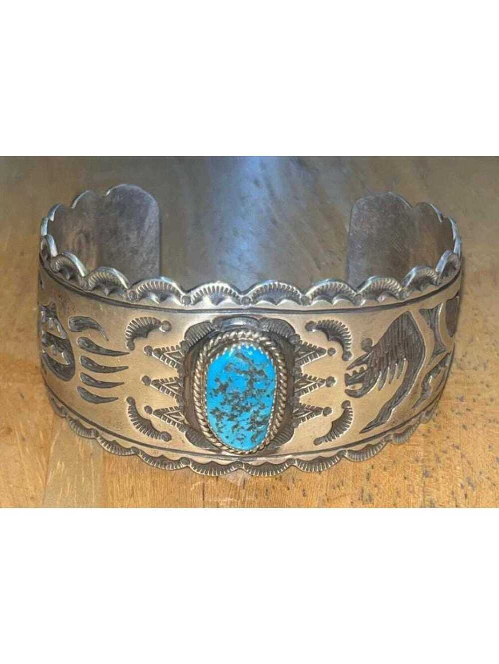 Navajo sterling silver turquoise cluster traditional silver design bear paw bear